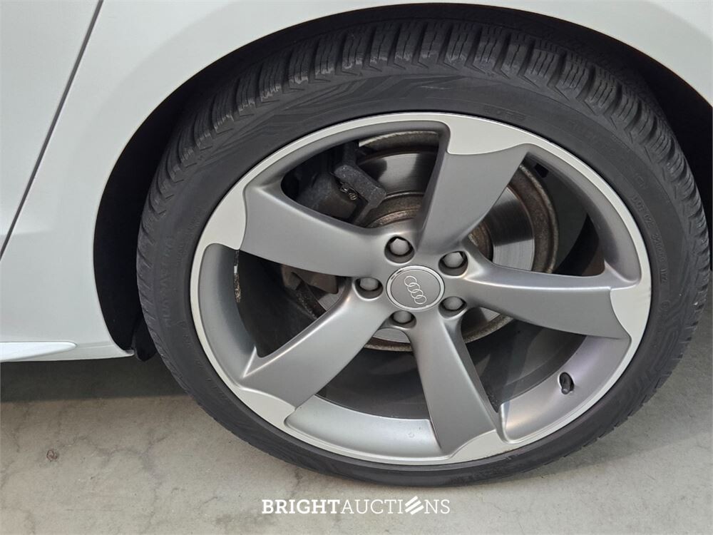 Audi A5 Sportback Adrenalin 1.8 TFSI 144pk 2016 (Origineel-NL), KJ-087-L