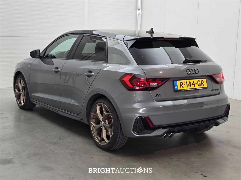 Audi A1 Sportback 40 S-Line edition one TFSI 200pk 2019, R-144-GR