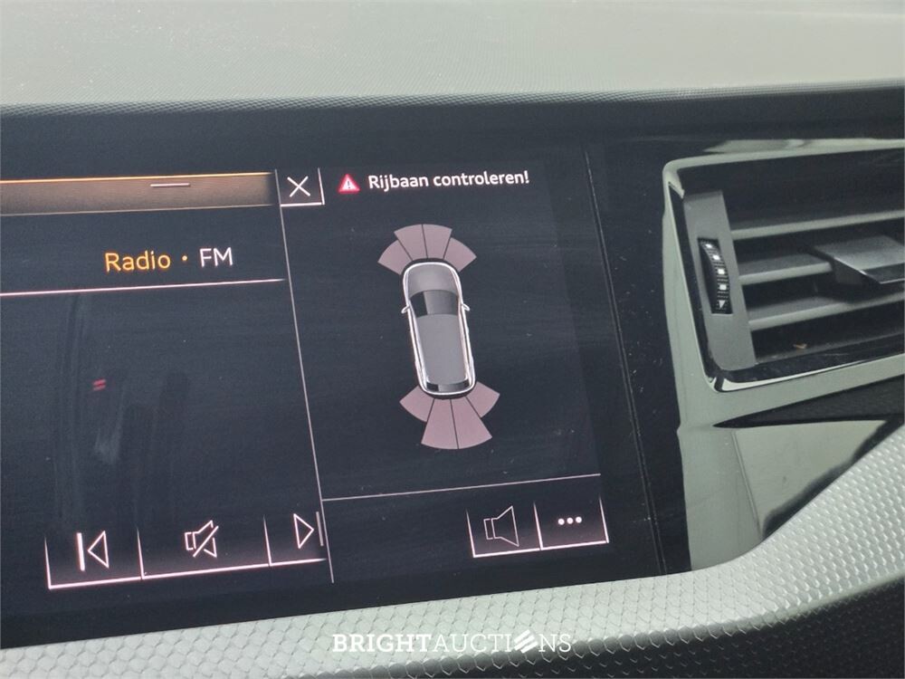 Audi A1 Sportback 40 S-Line edition one TFSI 200pk 2019, R-144-GR