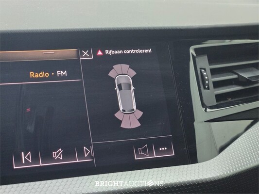 Audi A1 Sportback 40 S-Line edition one TFSI 200pk 2019, R-144-GR