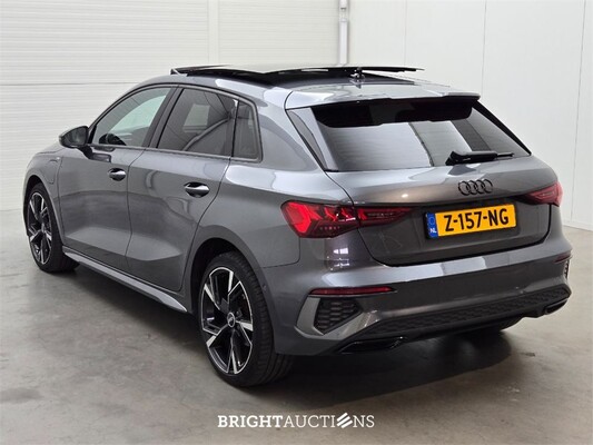 Audi A3 Sportback 40 e Business edition TFSI 265pk 2021, Z-157-NG