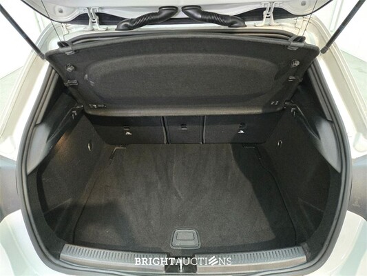 Mercedes-Benz A180 Business Solution AMG 136pk 2020 (Origineel-NL) A-klasse, H-689-PN