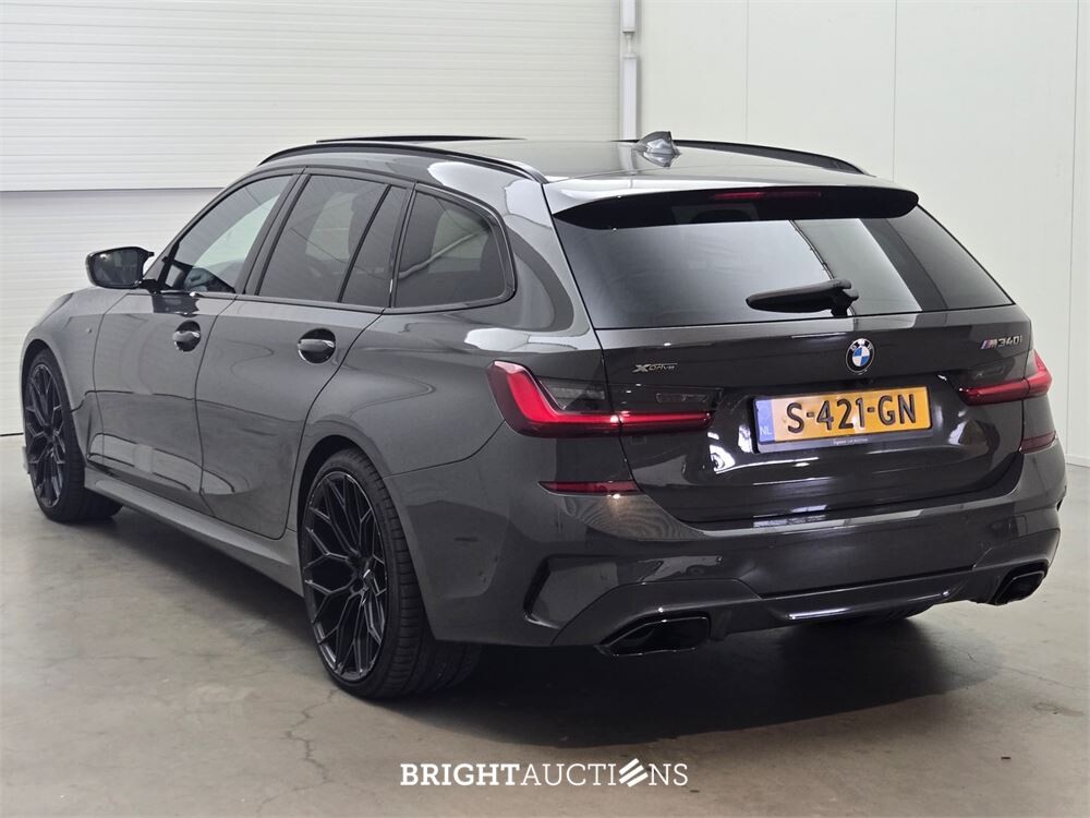 BMW M340i xDrive 3-serie Touring High Executive 375pk 2021 3-Serie, S-421-GN