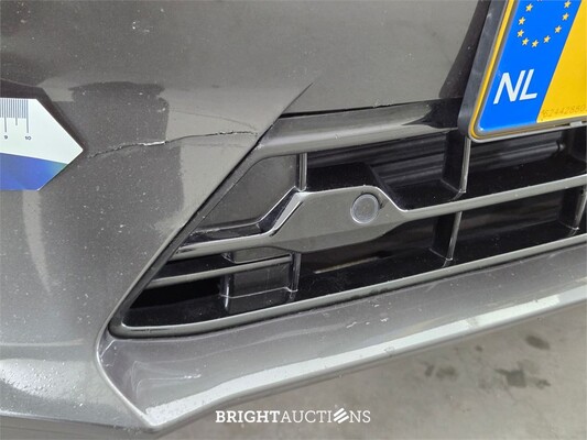 Volvo XC60 Recharge T6 R-Design 2.0 AWD 341pk 2021, GLS-72-H