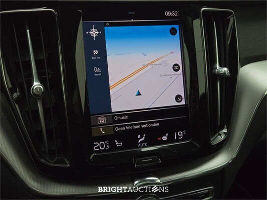 Volvo XC60 Recharge T6 R-Design 2.0 AWD 341pk 2021, GLS-72-H