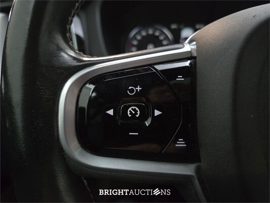 Volvo XC60 Recharge T6 R-Design 2.0 AWD 341pk 2021, GLS-72-H