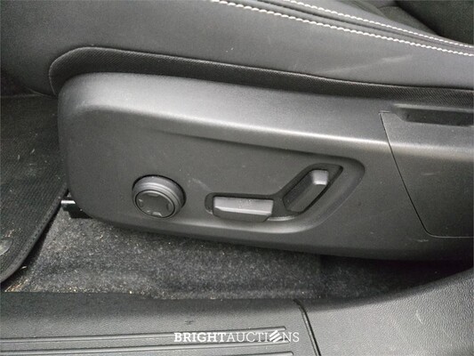 Volvo XC40 Recharge Pro 232pk 2021 (Origineel-NL), N-739-SR