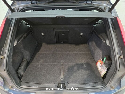 Volvo XC40 Recharge Pro 232pk 2021 (Origineel-NL), N-739-SR
