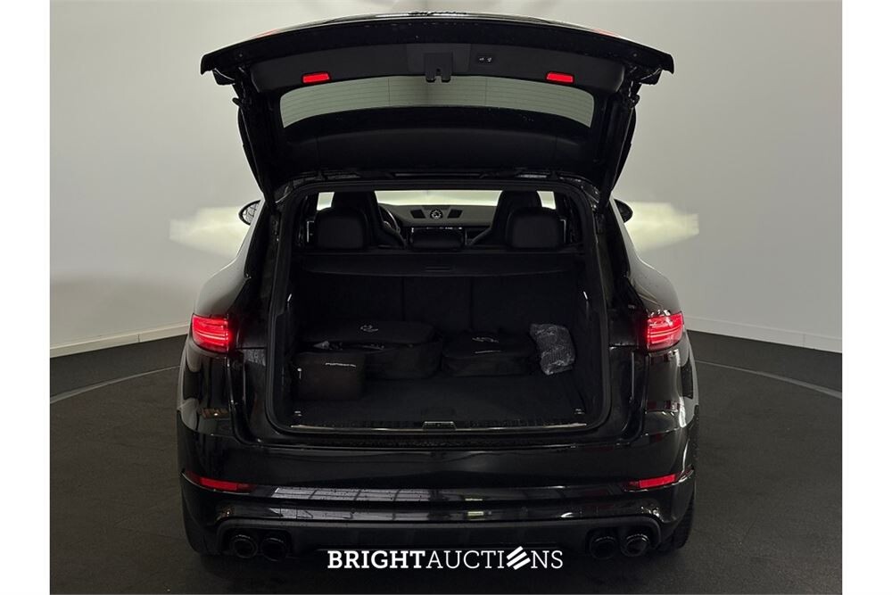Porsche Cayenne E-Hybrid 3.0 476pk 2020 (Origineel-NL), H-103-JX