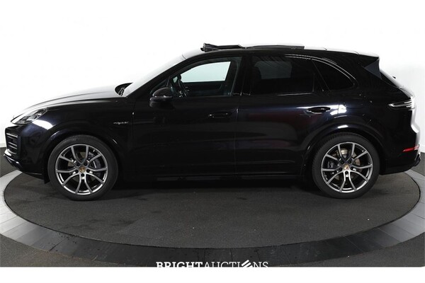 Porsche Cayenne E-Hybrid 3.0 476pk 2020 (Origineel-NL), H-103-JX