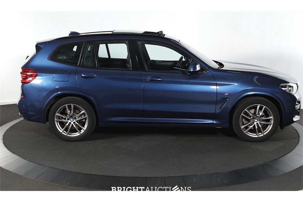 BMW X3 xDrive20i High Executive 183pk 2019, ZV-702-D
