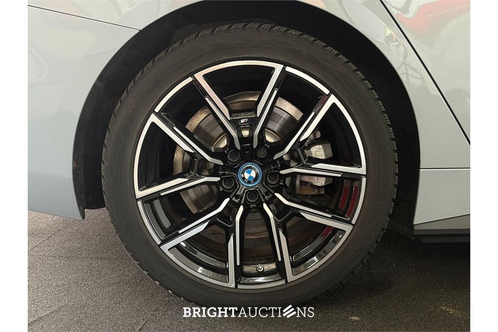 BMW i4 eDrive40 High Executive 84 kWh 2024 (Origineel-NL), X-861-XT