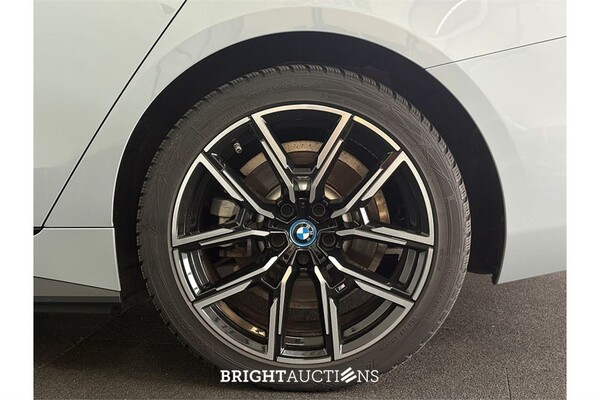 BMW i4 eDrive40 High Executive 84 kWh 2024 (Origineel-NL), X-861-XT
