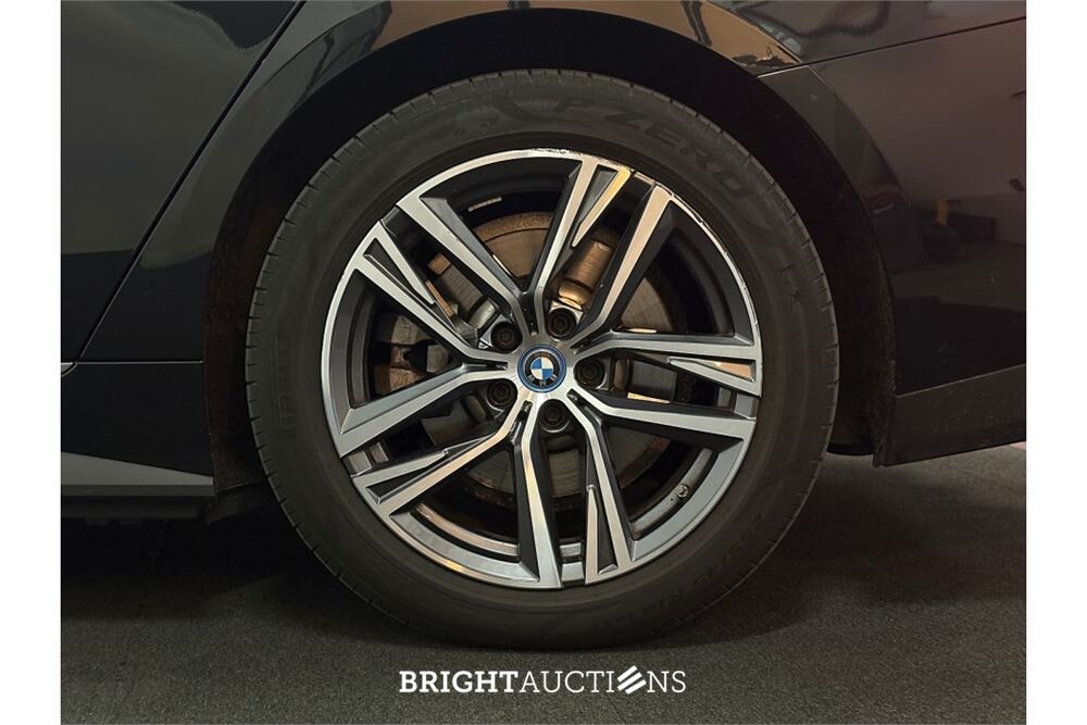 BMW i4 eDrive40 High Executive 84 kWh 2023 (Origineel-NL), S-049-BF