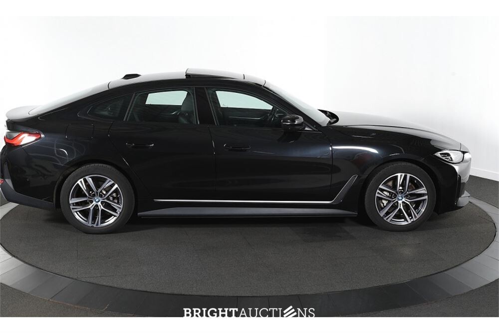 BMW i4 eDrive40 High Executive 84 kWh 2023 (Origineel-NL), S-049-BF