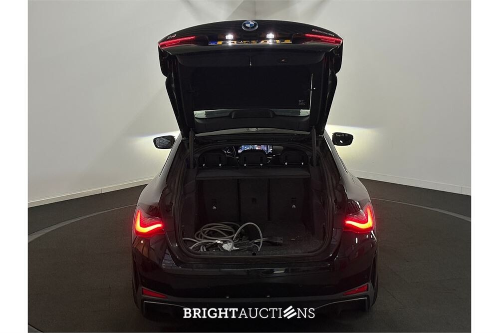 BMW i4 eDrive40 High Executive 84 kWh 2023 (Origineel-NL), S-049-BF