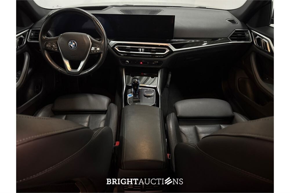 BMW i4 eDrive40 High Executive 84 kWh 2023 (Origineel-NL), S-049-BF