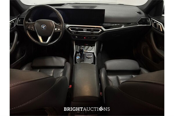 BMW i4 eDrive40 High Executive 84 kWh 2023 (Origineel-NL), S-049-BF