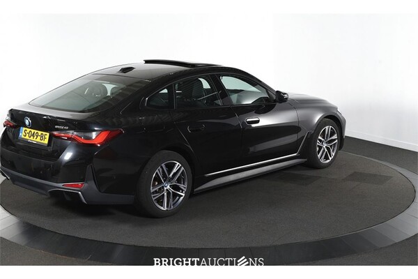 BMW i4 eDrive40 High Executive 84 kWh 2023 (Origineel-NL), S-049-BF
