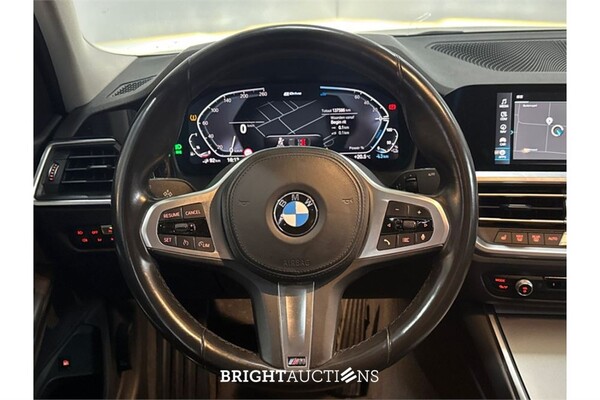 BMW 330e Sedan 296pk 2021 (Origineel-NL) 3-Serie, K-772-XD