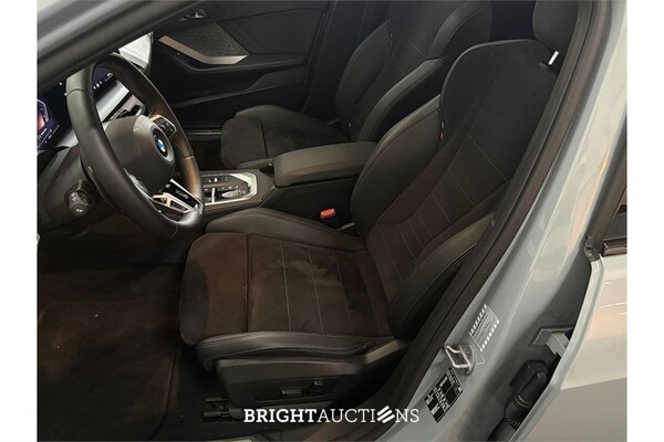 BMW 120 1 Serie i M Sport 156pk 2025 (Origineel-NL) 1-Serie, JGS-80-X