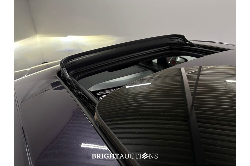 Audi Q4 40 Launch edition S Competition 77 kWh 2021, P-901-KJ