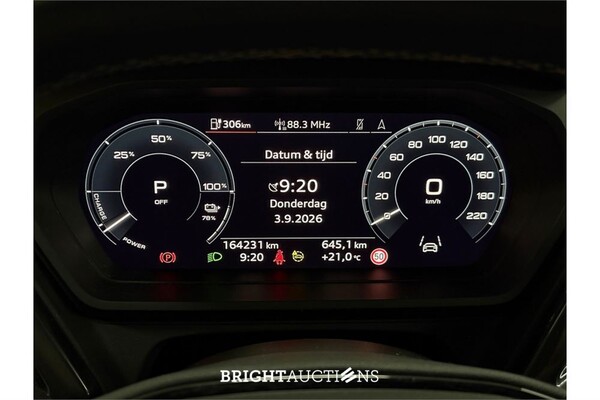 Audi Q4 40 Launch edition S Competition 77 kWh 2021, P-901-KJ