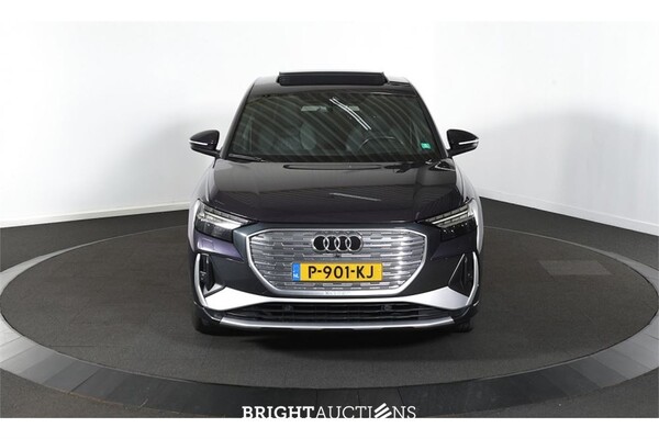 Audi Q4 40 Launch edition S Competition 77 kWh 2021, P-901-KJ