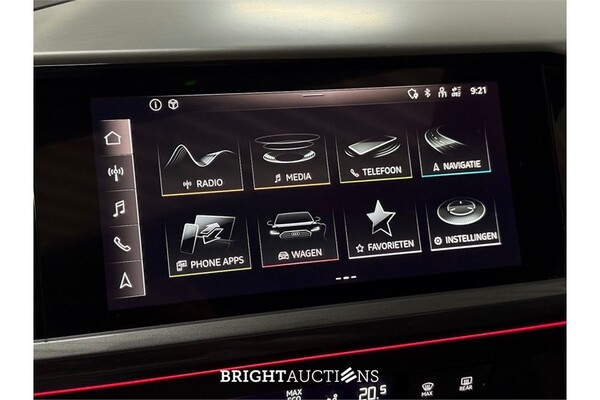 Audi Q4 40 Launch edition S Competition 77 kWh 2021, P-901-KJ
