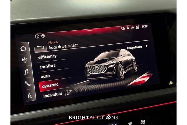 Audi Q4 40 Launch edition S Competition 77 kWh 2021, P-901-KJ