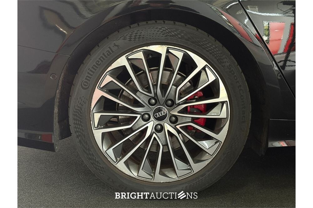 Audi A6 Avant 55 e Competition TFSI Quattro 394pk 2021, L-184-ZZ