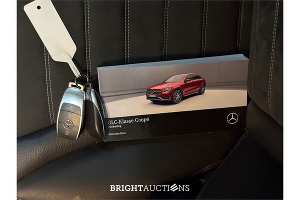 Mercedes-Benz GLC 300 e 4MATIC Business Solution AMG 333pk 2022 (Origineel-NL) GLC-Klasse, P-743-ZP