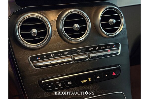 Mercedes-Benz GLC 300 e 4MATIC Business Solution AMG 333pk 2022 (Origineel-NL) GLC-Klasse, P-743-ZP
