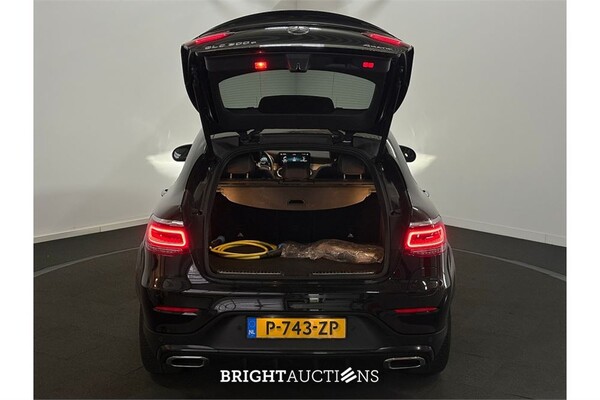 Mercedes-Benz GLC 300 e 4MATIC Business Solution AMG 333pk 2022 (Origineel-NL) GLC-Klasse, P-743-ZP
