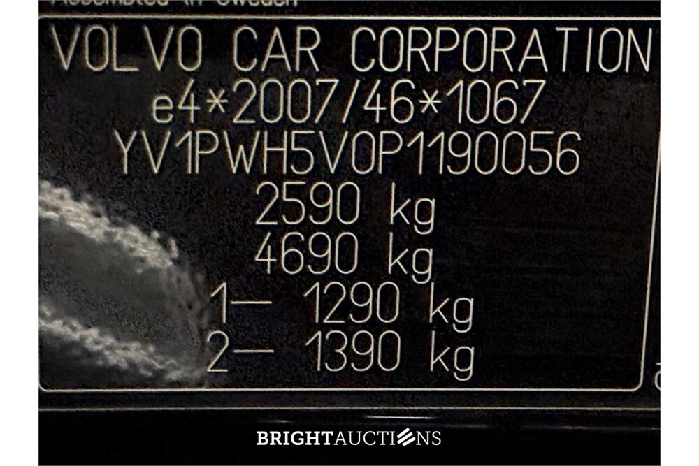 Volvo V90 T8 Plug-in Hybrid Ultimate Bright 2.0 AWD 455pk 2022 (Origineel-NL), R-890-BF