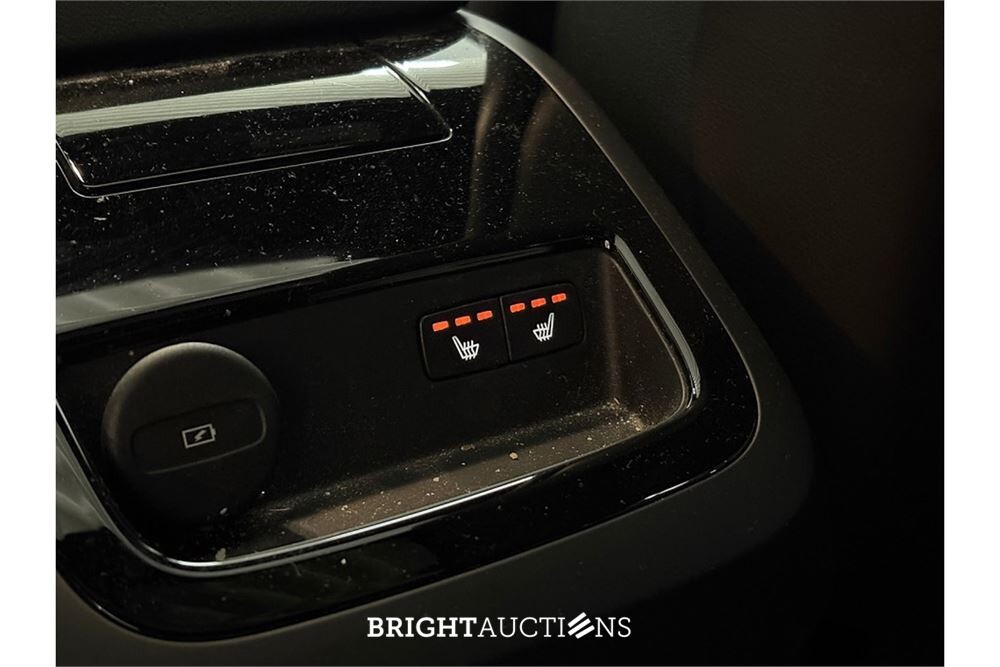 Volvo V90 T8 Plug-in Hybrid Ultimate Bright 2.0 AWD 455pk 2022 (Origineel-NL), R-890-BF