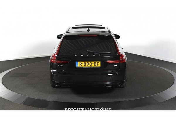 Volvo V90 T8 Plug-in Hybrid Ultimate Bright 2.0 AWD 455pk 2022 (Origineel-NL), R-890-BF