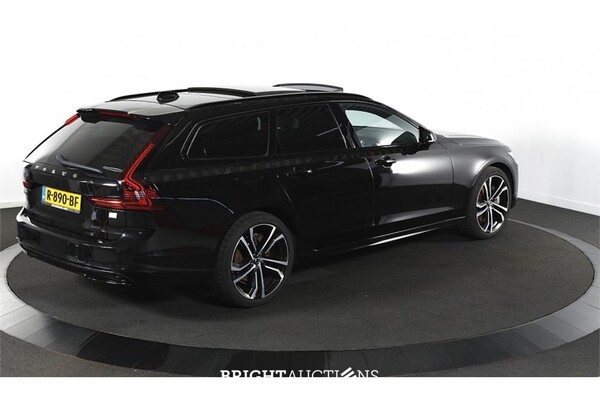 Volvo V90 T8 Plug-in Hybrid Ultimate Bright 2.0 AWD 455pk 2022 (Origineel-NL), R-890-BF