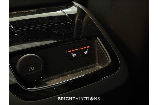 Volvo V90 T8 Plug-in Hybrid Ultimate Bright 2.0 AWD 455pk 2022 (Origineel-NL), R-890-BF