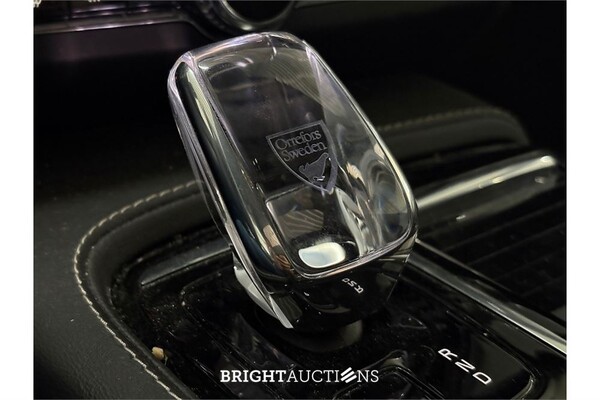 Volvo V90 T8 Plug-in Hybrid Ultimate Bright 2.0 AWD 455pk 2022 (Origineel-NL), R-890-BF