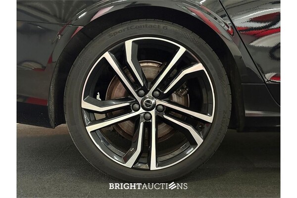 Volvo V90 T8 Plug-in Hybrid Ultimate Bright 2.0 AWD 455pk 2022 (Origineel-NL), R-890-BF