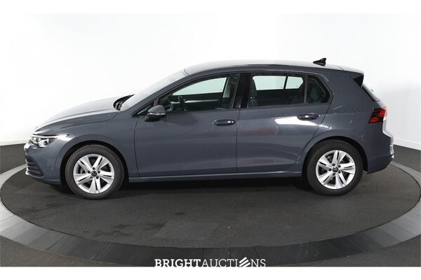Volkswagen Golf eTSI Life Business 1.0 110pk 2023 (Origineel-NL), T-279-LN
