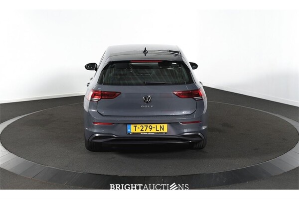 Volkswagen Golf eTSI Life Business 1.0 110pk 2023 (Origineel-NL), T-279-LN