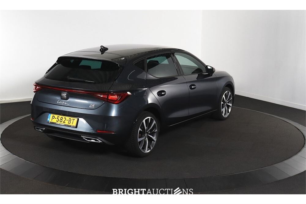 SEAT Leon FR eHybrid PHEV Business Intense 1.4 TSI 258pk 2021, P-582-BT