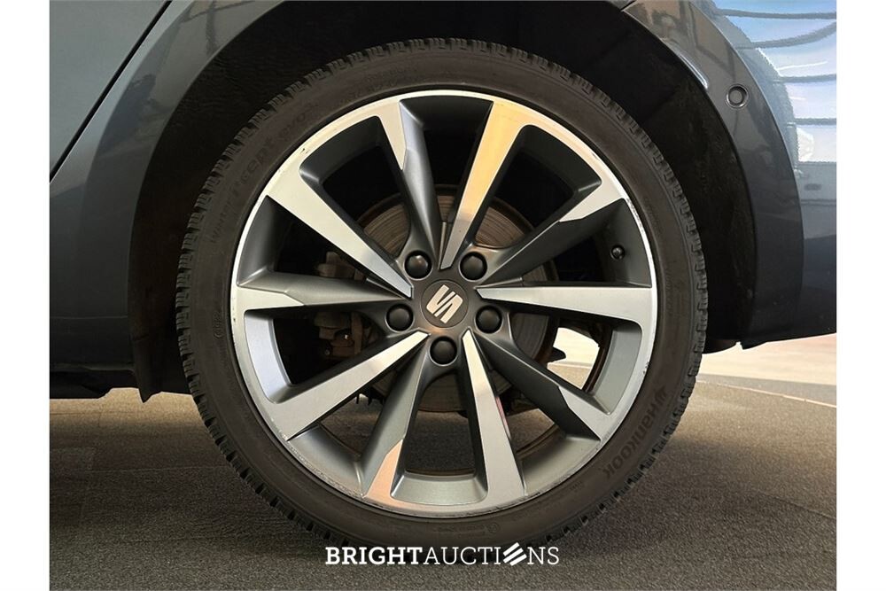 SEAT Leon FR eHybrid PHEV Business Intense 1.4 TSI 258pk 2021, P-582-BT