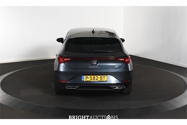 SEAT Leon FR eHybrid PHEV Business Intense 1.4 TSI 258pk 2021, P-582-BT