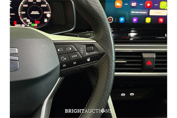 SEAT Leon FR eHybrid PHEV Business Intense 1.4 TSI 258pk 2021, P-582-BT
