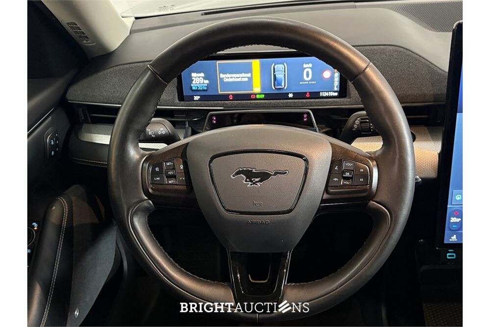 Ford Mustang RWD 75 kWh 2021 (Origineel-NL), L-042-ST