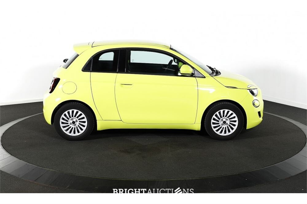 Fiat 500 3+1 RED 42 kWh 2024 (Origineel-NL), GNP-87-Z