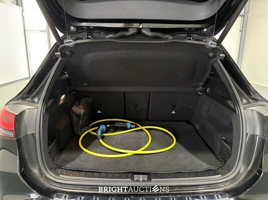 Mercedes-Benz EQA 25067 Business Solution Luxury 67 kWh 190pk 2021 (Origineel-NL) EQA-Klasse, L-613-PS